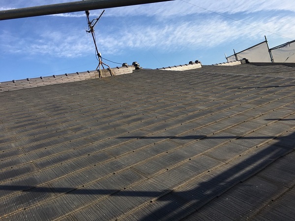 愛知県安城市　屋根葺き替え工事　雨漏りスピード補修　スレート屋根