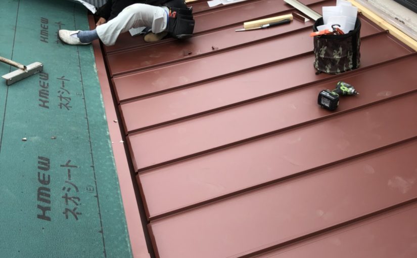 愛知県豊田市　屋根工事　屋根カバー工法　重ね葺き工事　ガルバリウム鋼板