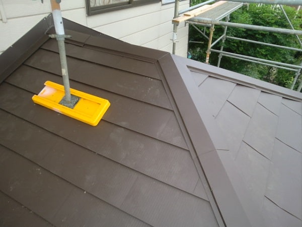 豊田市　屋根工事　屋根葺き替え工事　貫板、棟板金を取り付け　完工 (1)-min